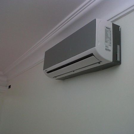 Stabile Basement Apartment Palermo Luaran gambar
