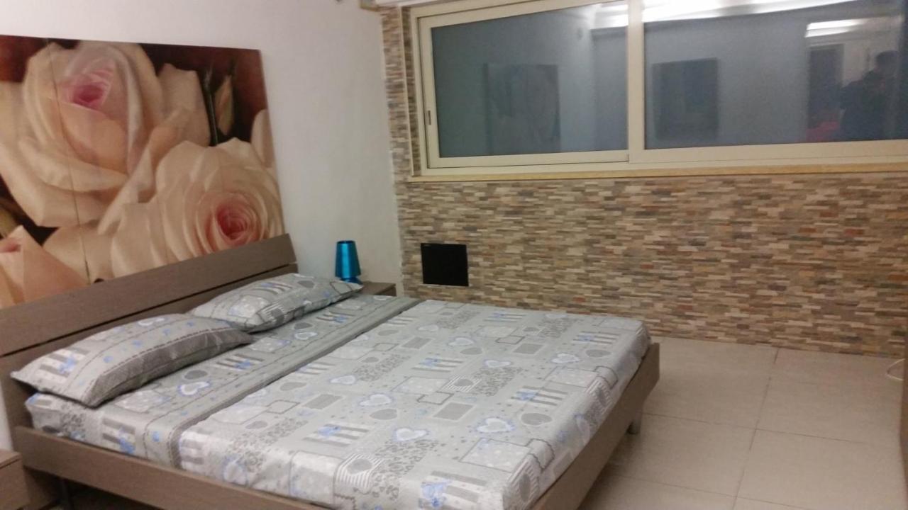 Stabile Basement Apartment Palermo Luaran gambar